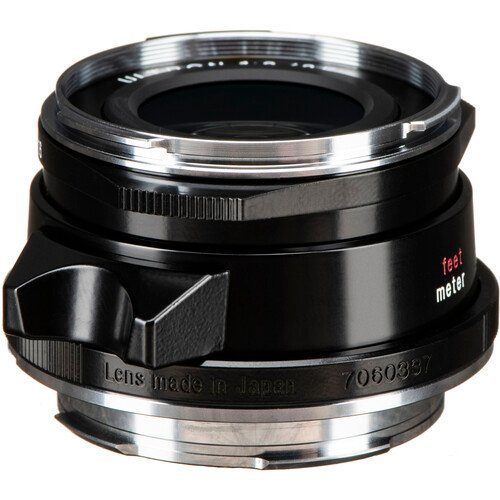 Voigtlander Ultron Vintage Line 35mm f2.0 Aspherical Type II VM Lens (Black) - Gambar 7