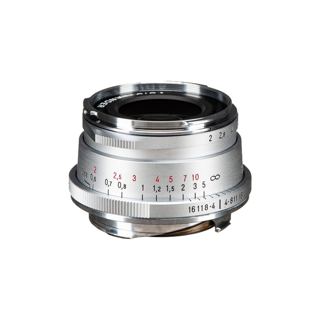 Voigtlander Ultron Vintage Line 35mm f2.0 Aspherical Type II VM Lens (Black) - Gambar 3
